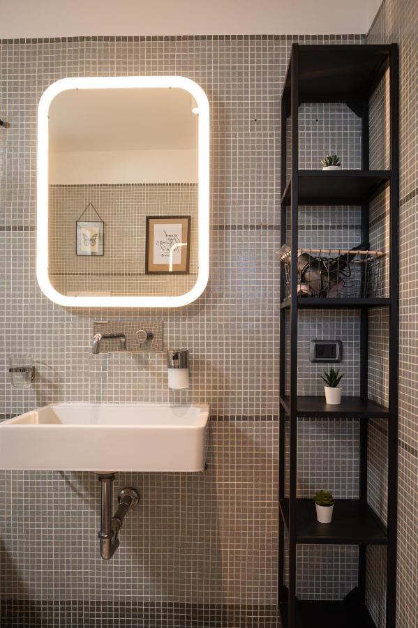 Appartamento Watt House Milano Esterno foto